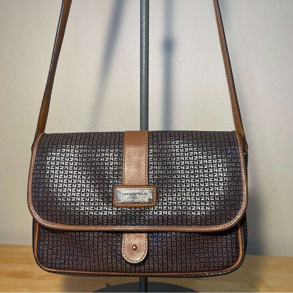Ted Lapidus Paris Vintage 80s Monogram Leather Crossbody Bag flap closure